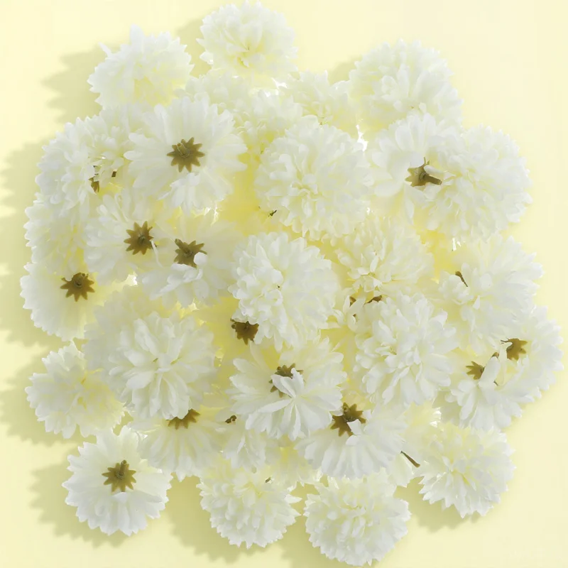 

50Pcs Fake Chrysanthemum Artificial Flower Decoration Wedding Scene Ornament Party Decorative Flower Embellishment