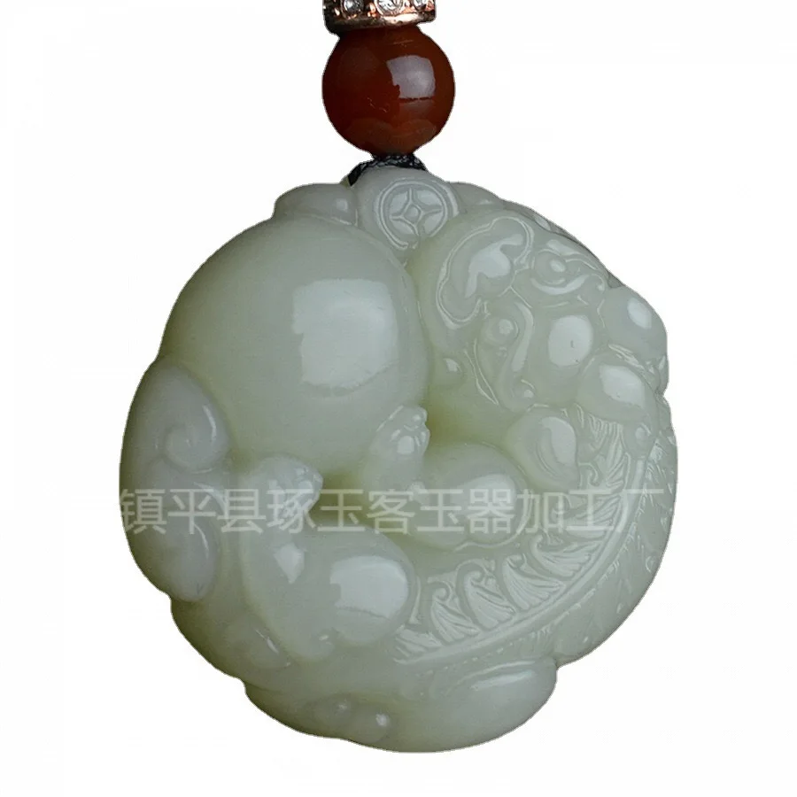 

Xinjiang Hotan Jade White Jade Pixiu Pendant Men's and Women's Newspaper for Pixiu Jade Pendant