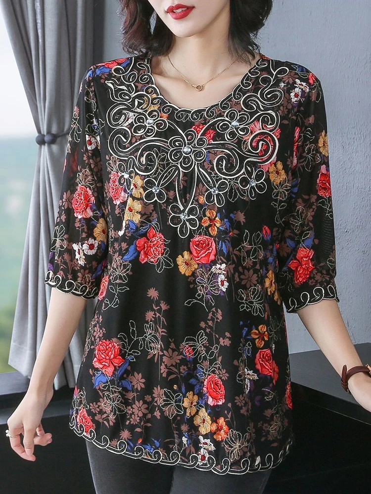 

Floral Embroidery T Shirt Women Pullovers 2025 Spring Summer Clothes For Women Half Sleeve Tees Top Applique Mesh T-shirt