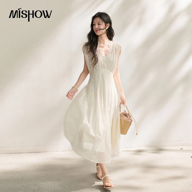 

MISHOW V-Neck Floral Embroidered Dress For Women 2026 Summer New Slimming Lace Romantic Vintage Elegant A-Line Dress MXF21L2613