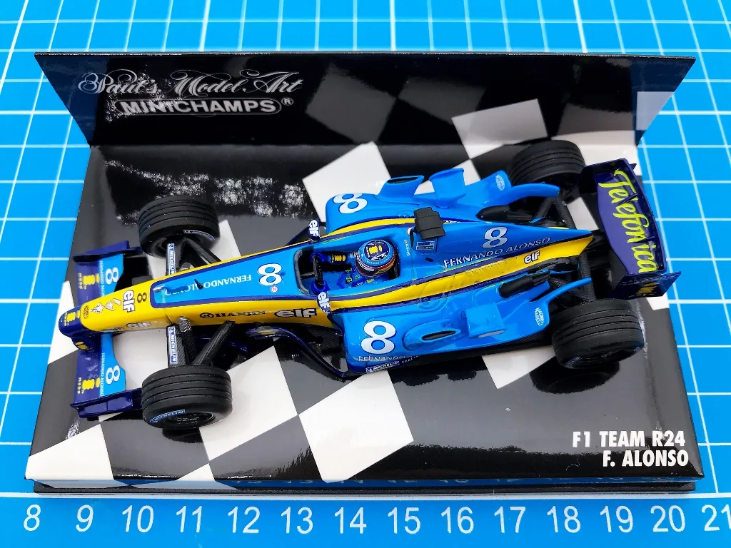 Minichamps 1:43 F1 R24 2004 Fernando Alonso Simulation Limited Edition Resin Metal Static Car Model Toy Gift