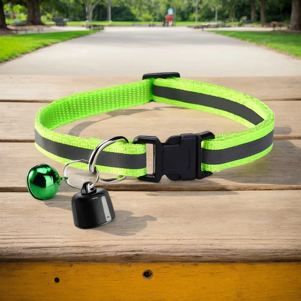 Lightweight Cat Collar with Reflective Pattern Waterproof GPS Tracker Smart Tracker for Cats & Small Pets