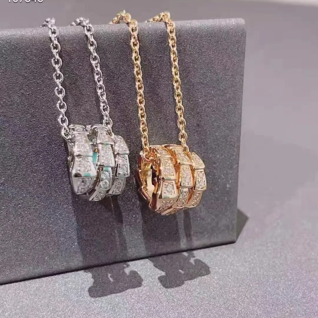 

Baojia Premium Snake Full Diamond Necklace, exquisitely plated, men's and women's styles