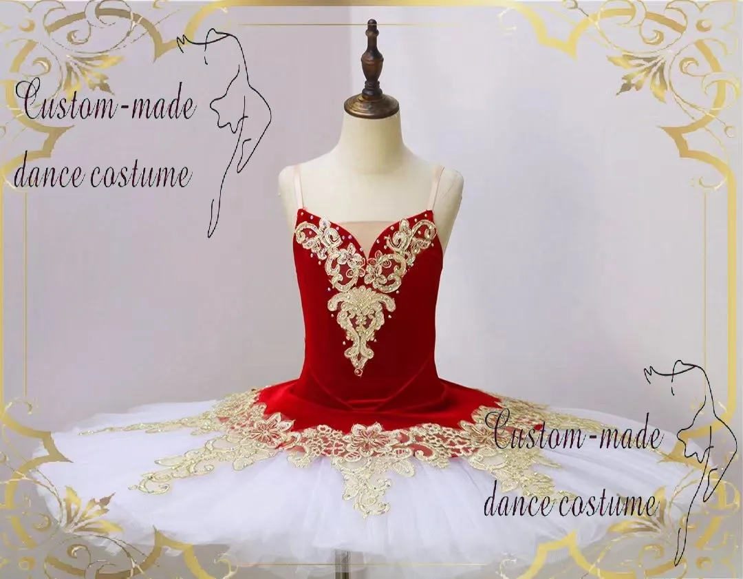 زي أداء مخصص لمسابقات 'Don Quixote'، 'Esmeralda'، 'Papita' و'Black Swan'