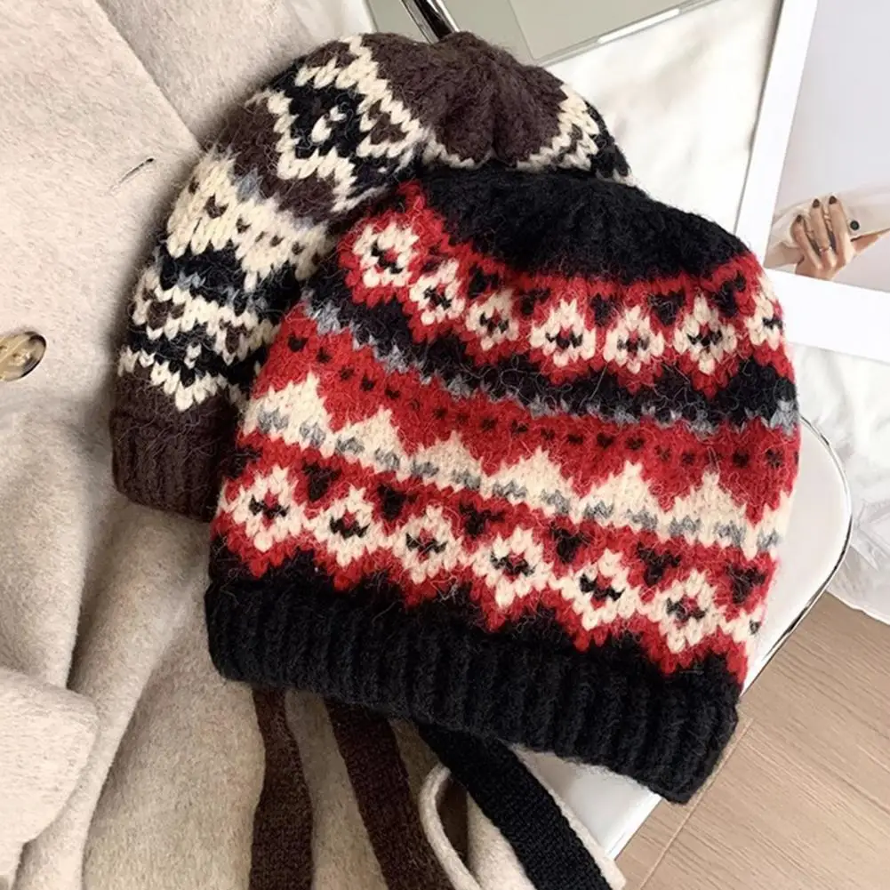 

Winter Headwear Geometric Knit Woolen Hat with Adjustable Lace-up Design for Kids Photography Birthday Parties Outdoor Headwear