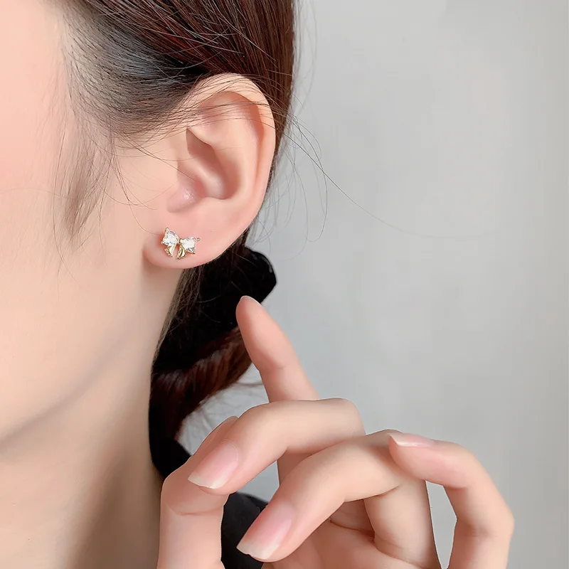 Fashion Exquisite Zirconic Ribbon Bowknot Stud Earrings For Women Girls Hypoallergenic Elegant Party Jewelry Accessories Gifts