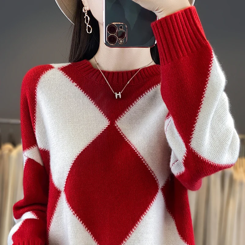 

Autumn And Winter New Pure Wool Knitted Sweater, Women's Round Neck Color Block Classic Knitted Sweater, Loose Fashionable