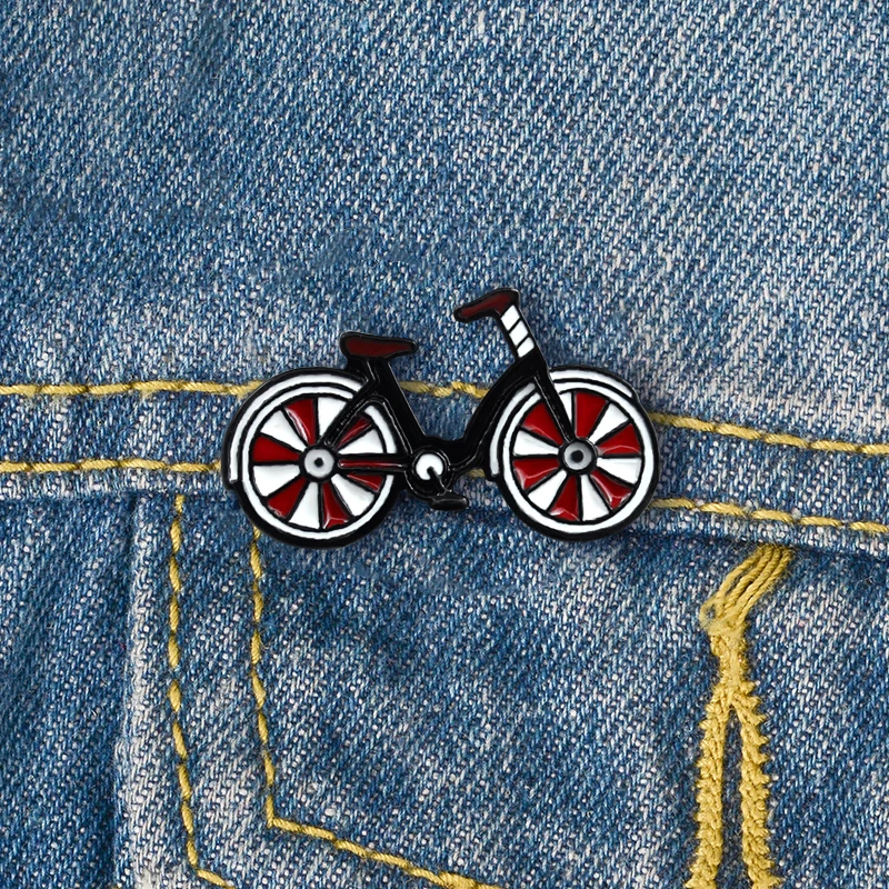 Spilla smaltata per bicicletta rossa spilla per bici da ciclismo zaino in metallo distintivo per camicia di Jeans accessori per gioielli all\'aperto