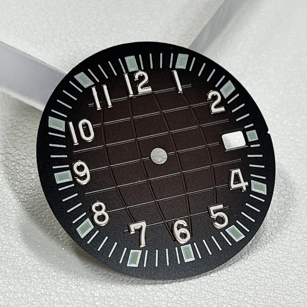 The 31mm Nautilus green luminous dial is suitable for NH35 automatic movement dial watch accessories