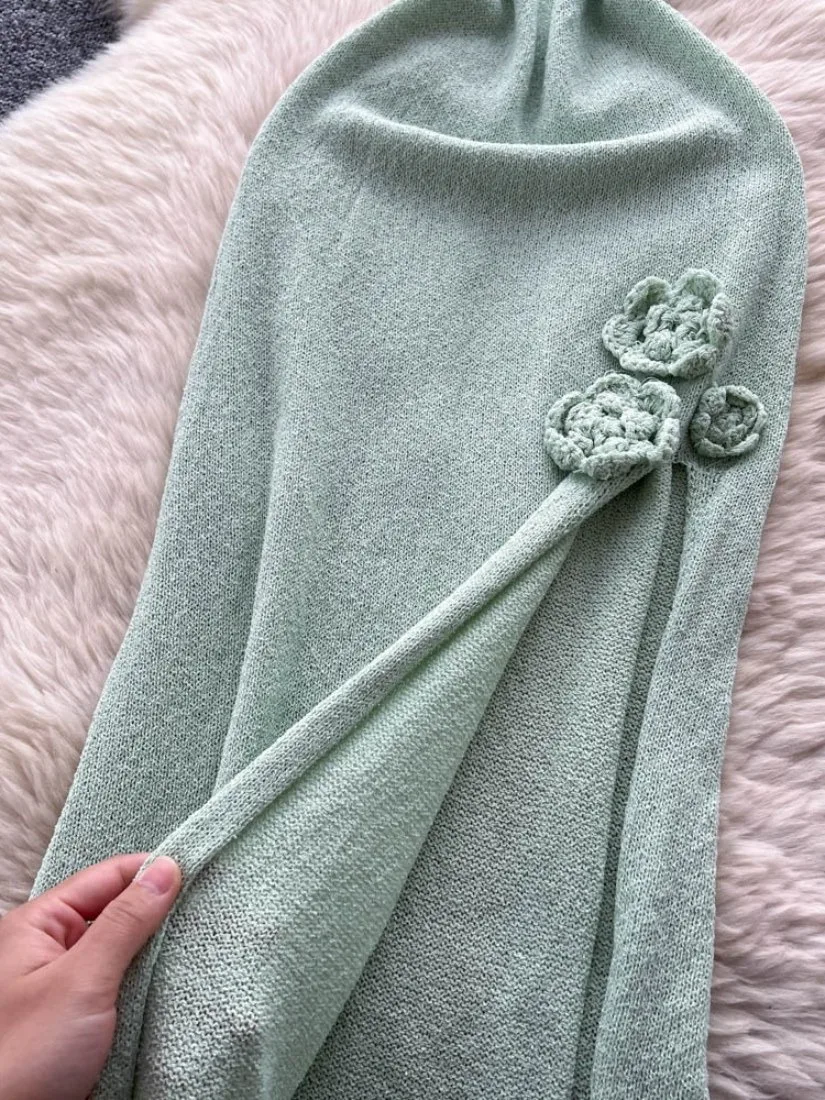 フォームリナ花柄ニットホルターネックストラップドレスヨーロッパ風INSピュアディザイアホットガールデザインセンススリット入りウエストシェイプマキシドレスガウン