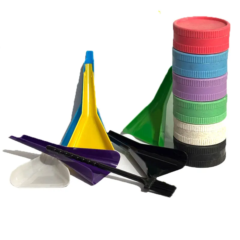 Biodegradable Herb Crusher Cones Loader Funnel Tool Set Including 1pcs Cone tube filler , 1pcs Cleaning Brush , 1pcs Grinder Kit