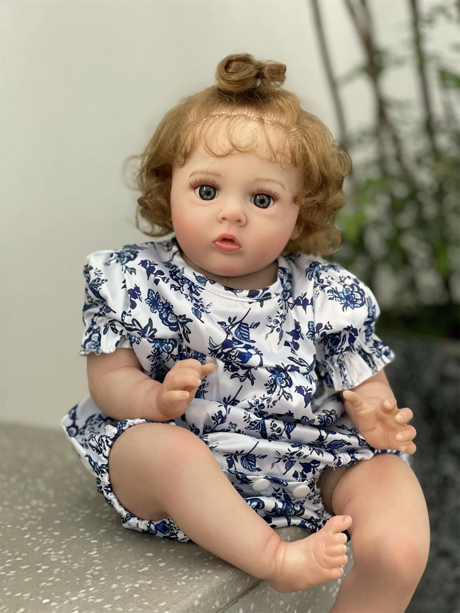 

18-20Inch Cuddly Bebe Reborn Doll With Rooted Hair 3D Painted Skin Visible Veins Lifelike Realistic Newborn Doll