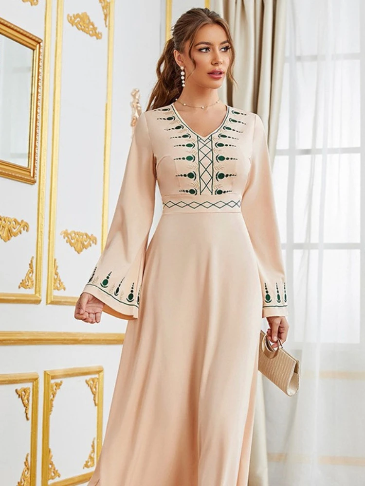 Eid Muslim Women V Neck Party Dress Ramadan Abaya Embroidery Dresses Ramadan Abayas Caftan Kaftan Elegant Vestidos 2024 Spring