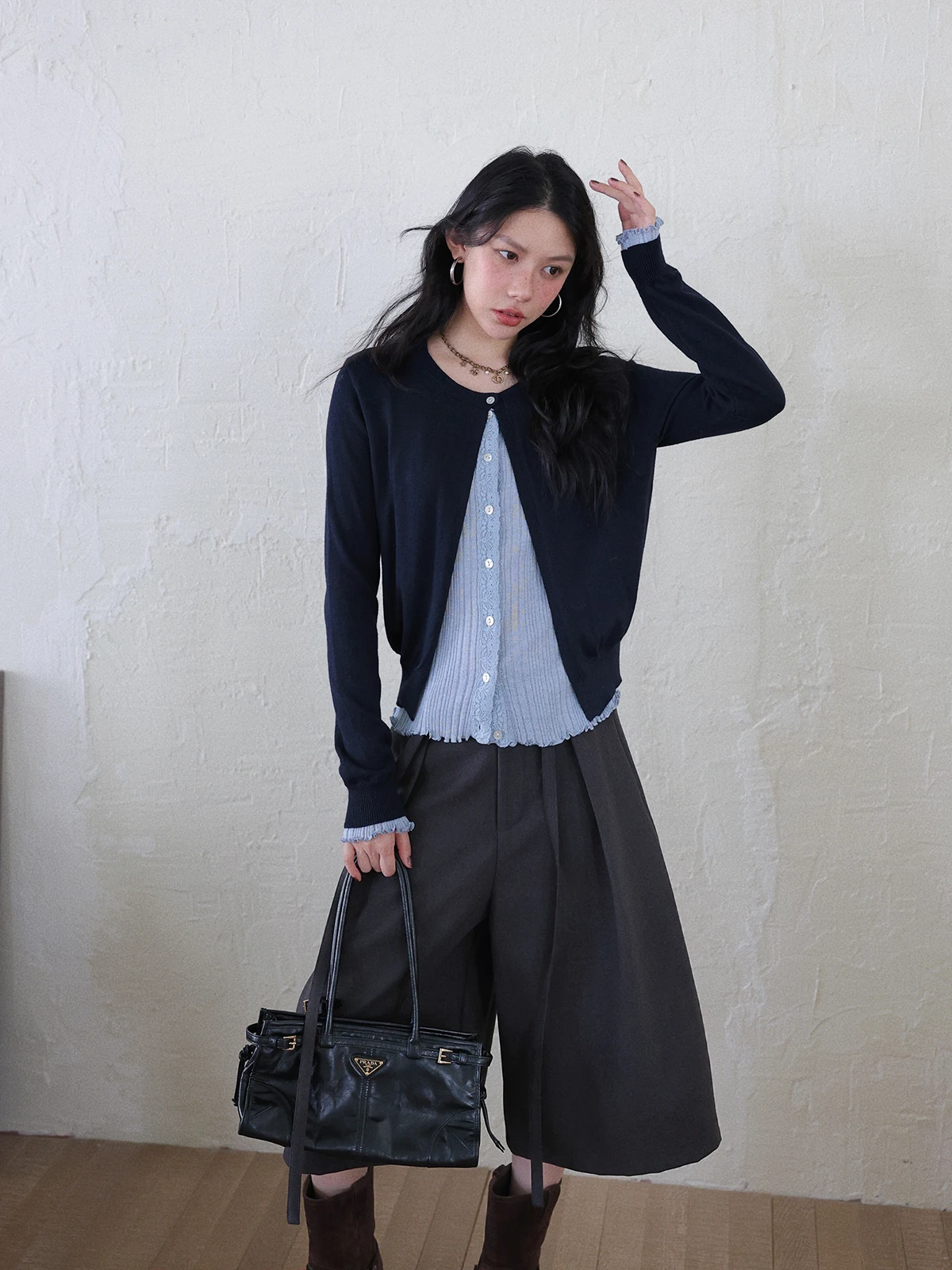 

Женский вязаный кардиган DR с винтажным кружевом и вставками, имитация двухслойности, приталенный крой, длинный рукав