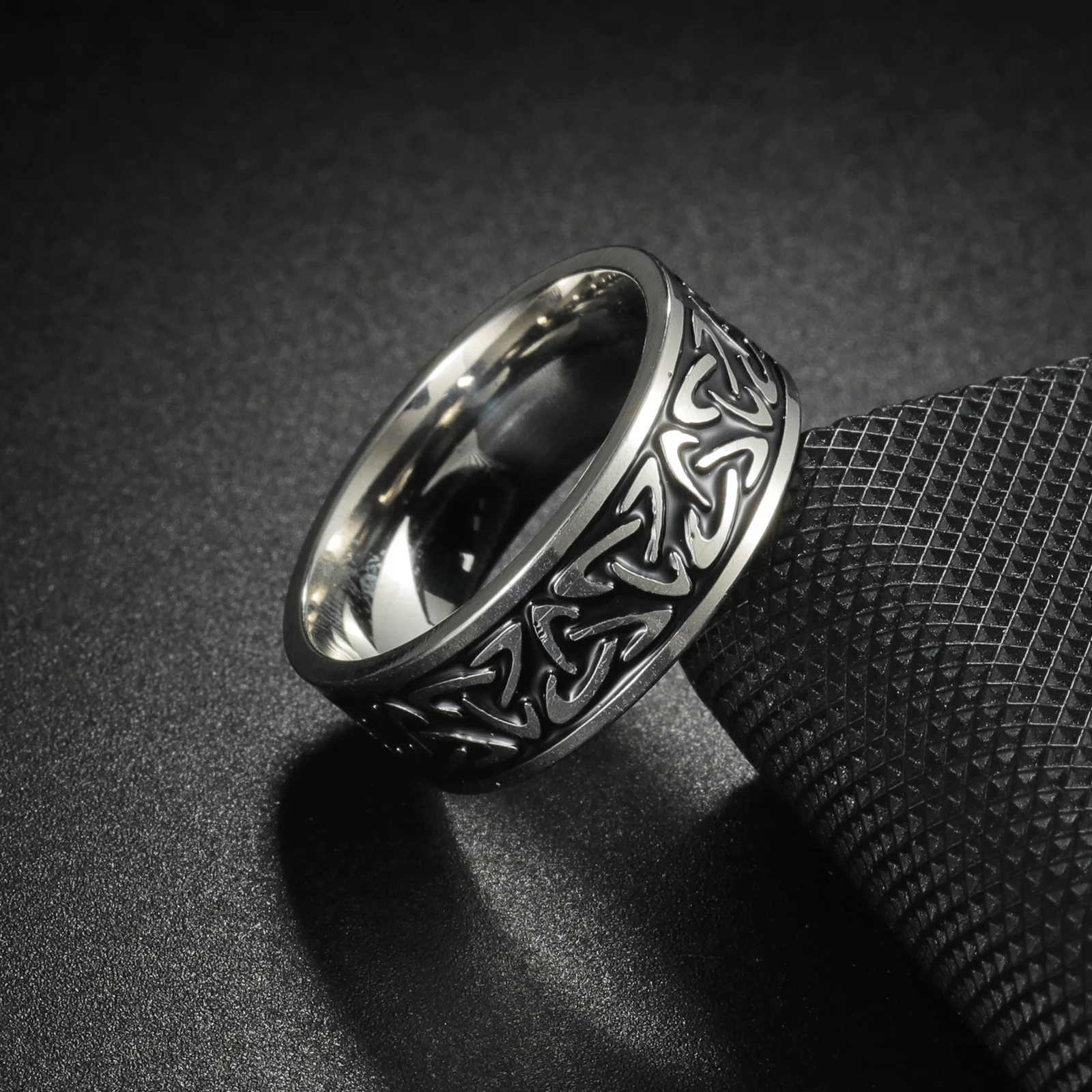 Retro Titanium Steel Ring With Pattern Of Celtic Triangle Knot Demon Eye Old Tang Grass Pattern Men's Women Ring Jewelry view 4