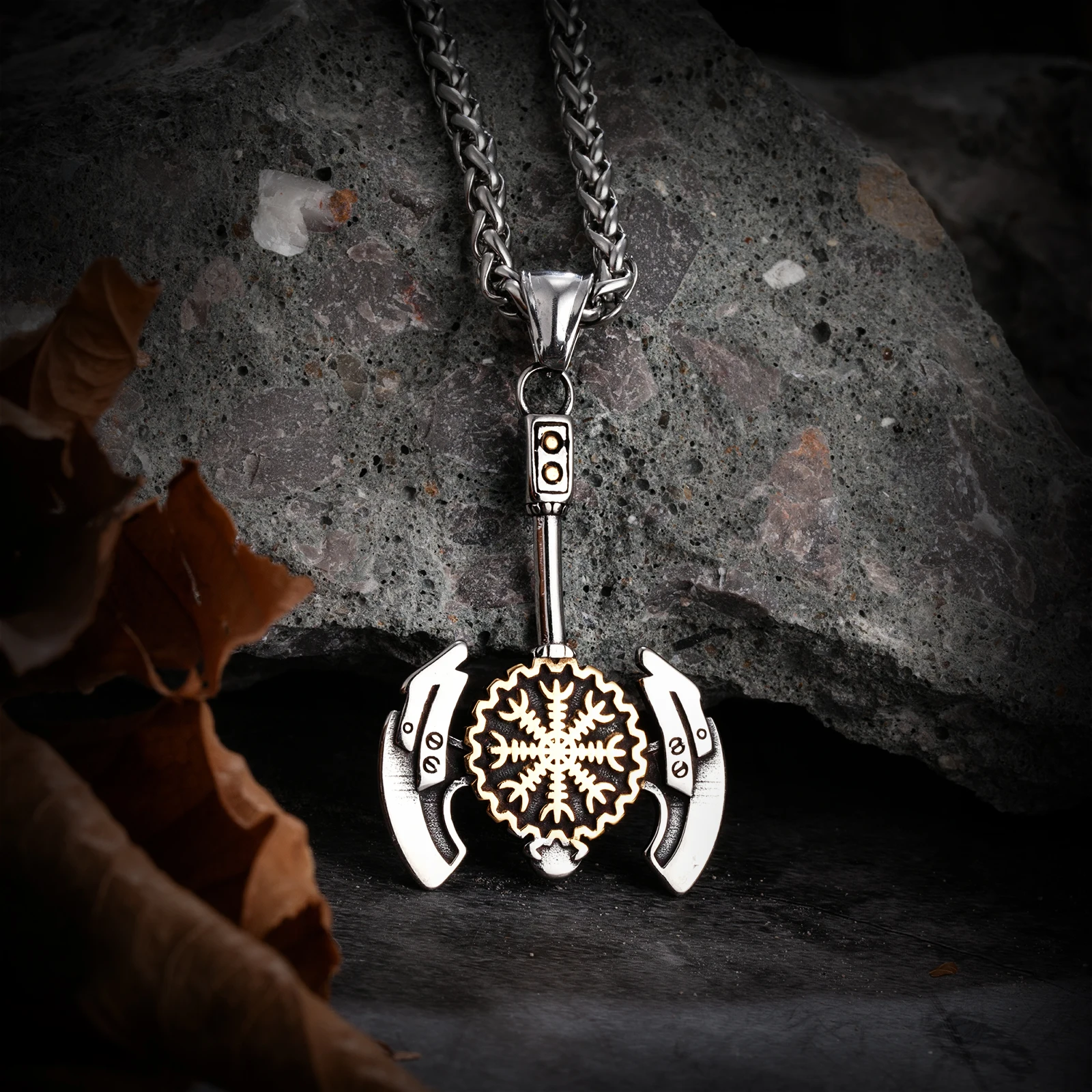 Vikings Double Edged Axe Necklaces Men Stainless Steel Norse Runes Hatchet Compass Pendant Amulet Punk Scandinavian Jewelry Gift