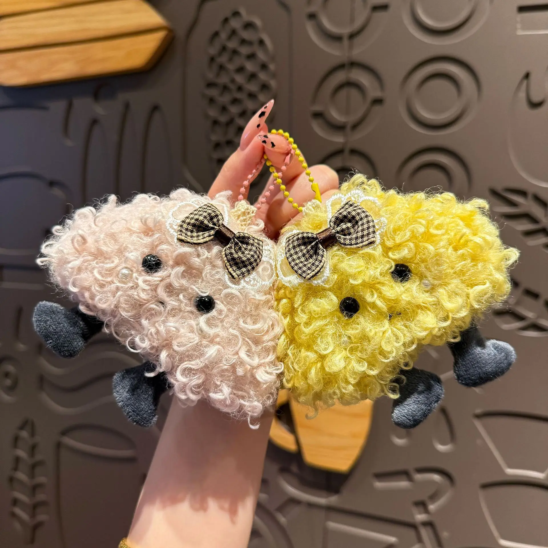 Niedlicher Weicher Plüsch-Wolken-Schlüsselanhänger Plüschpuppe Spielzeug-Accessoire Schlüsselring Paar-Taschenanhänger Auto-Anhänger Schlüsselketten Geschenk