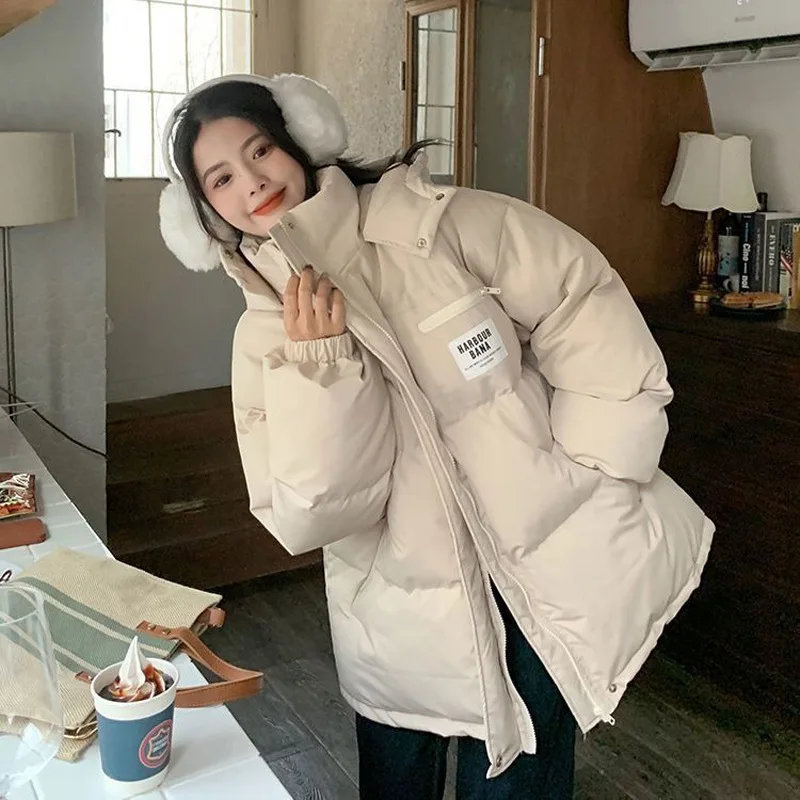 2025 New Thickened Cotton Jacket for Petite Women Korean Style Loose Student Breadthwear Short Winter Coat with Trendy Warmth