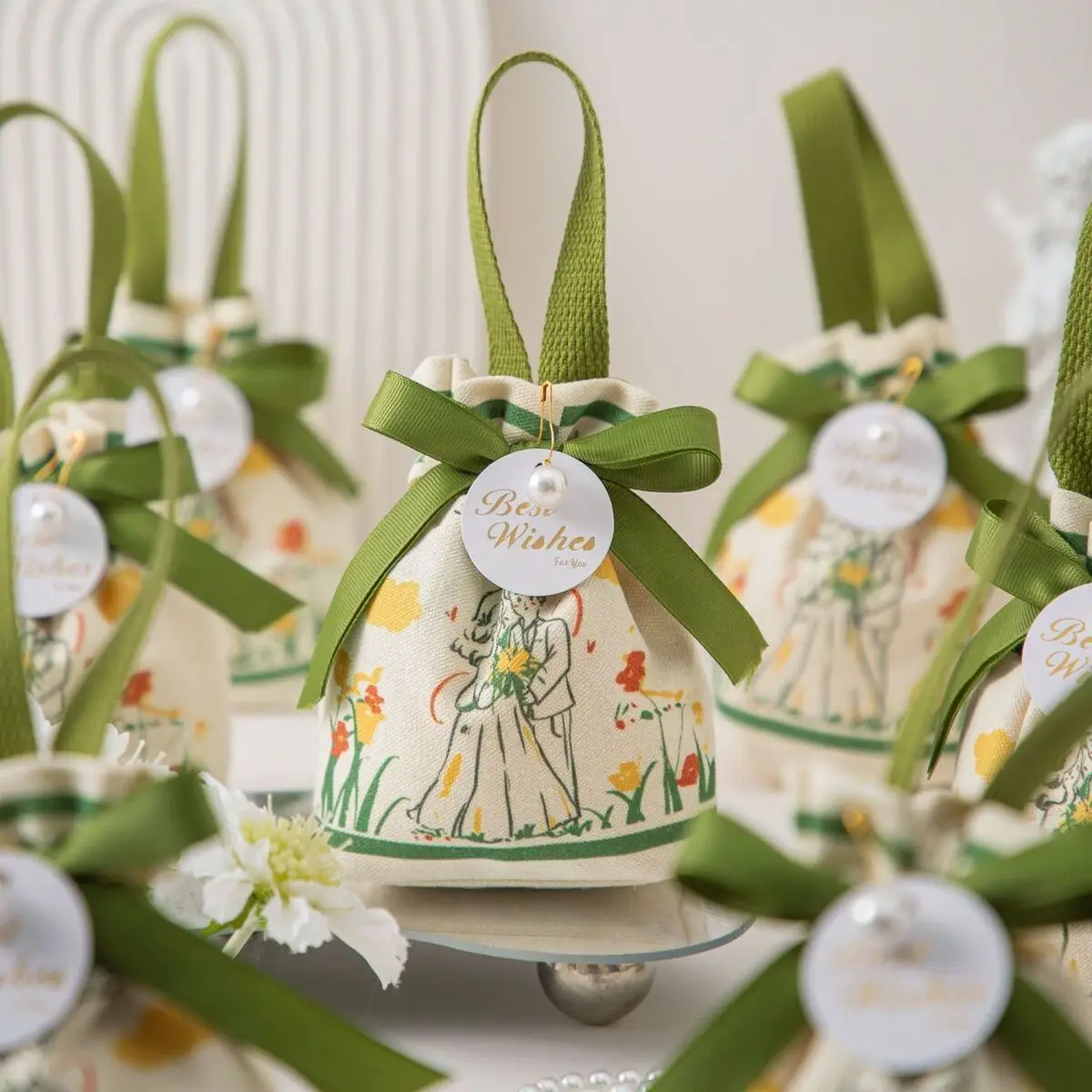 

10PCS Wedding Candy Bag Forest Fabric Wedding Candy Bag Simple Handheld Gift Bag Wedding Biscuits Jewelry Packaging Gift Bag