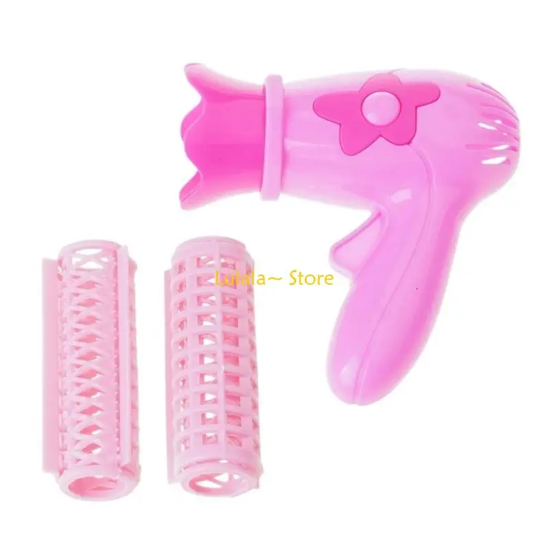 

Y4QA Landlady Suits Baby Photograph