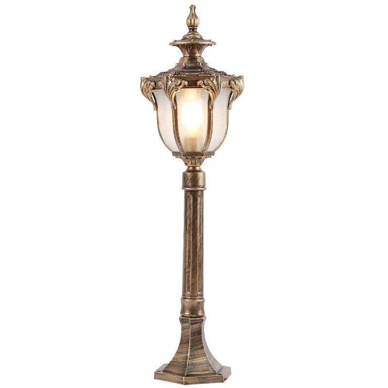 Lampada da giardino retrò a LED per esterni in bronzo ad asta lampada da giardino impermeabile IP65 per la decorazione della casa per il dispositivo della Villa del cortile