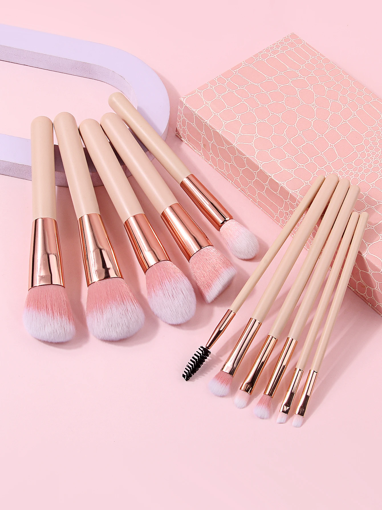 Set di 12 Pennelli per il Truc - Beauty Makeup Kit Box recensione e prezzo