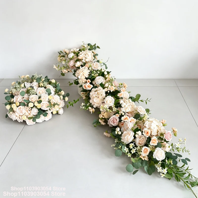 Champagnerrosa-grüne Kunstblumenanordnung, luxuriöser Hochzeitstischläufer, Rosenblumenreihe, Hochzeitshintergrund, Partydekoration – Detail 5