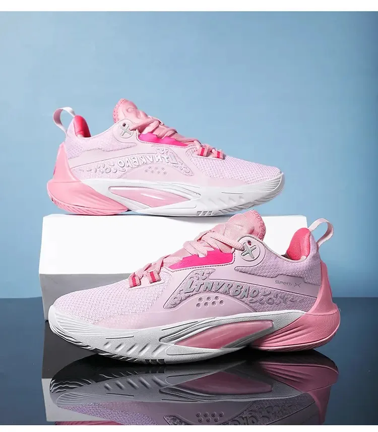 

The basketball shoes with a combination of luminous rubber, MD and TPU outsoles make noise when rubbed ,Couple sneakers