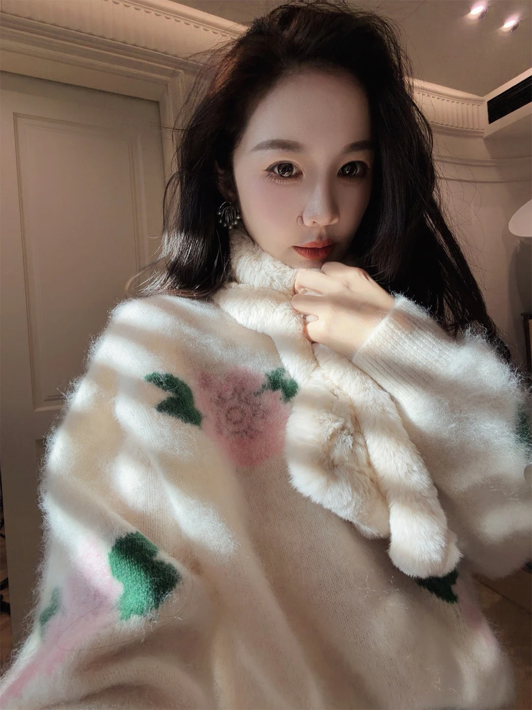 

PINZIKO Heavyweight Camere Sweater Women's Knitted Thi Warm Autumn Winter Floral Embroidery Soft Cozy Long Sve Top