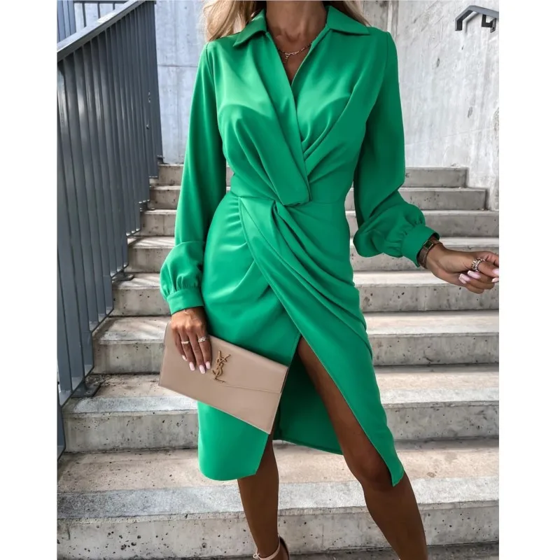 Elegantes neues lang ärmel iges Kleid Frauen modische einfarbige Slim Fit sexy plissierte Design Revers Laterne Ärmel Hemd Kleid 2024