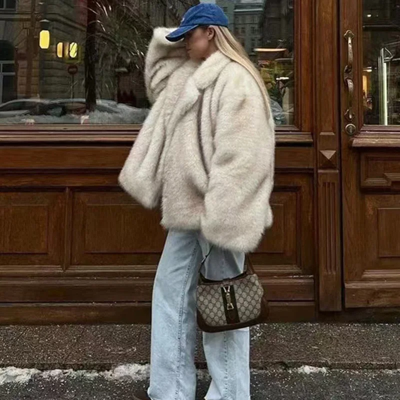 2024 Winter Trendy Ins Hot Mode Meisjes Oversized Gradiënt Bontjas Vrouwen Dikke Warme Bovenkleding Pluizige Faux Vossenbont Jas