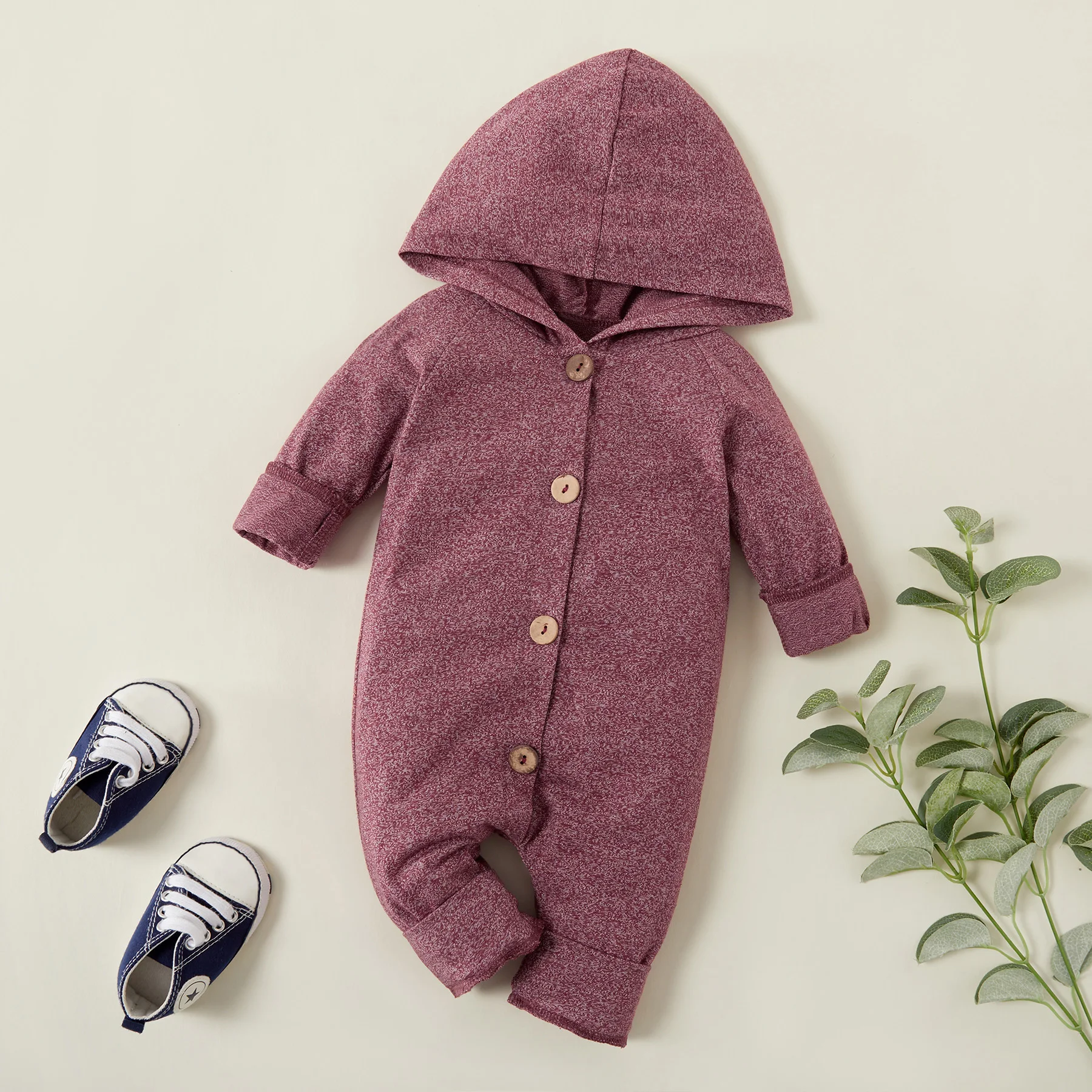 

Однотонный детский комбинезон с капюшоном и длинными рукавами