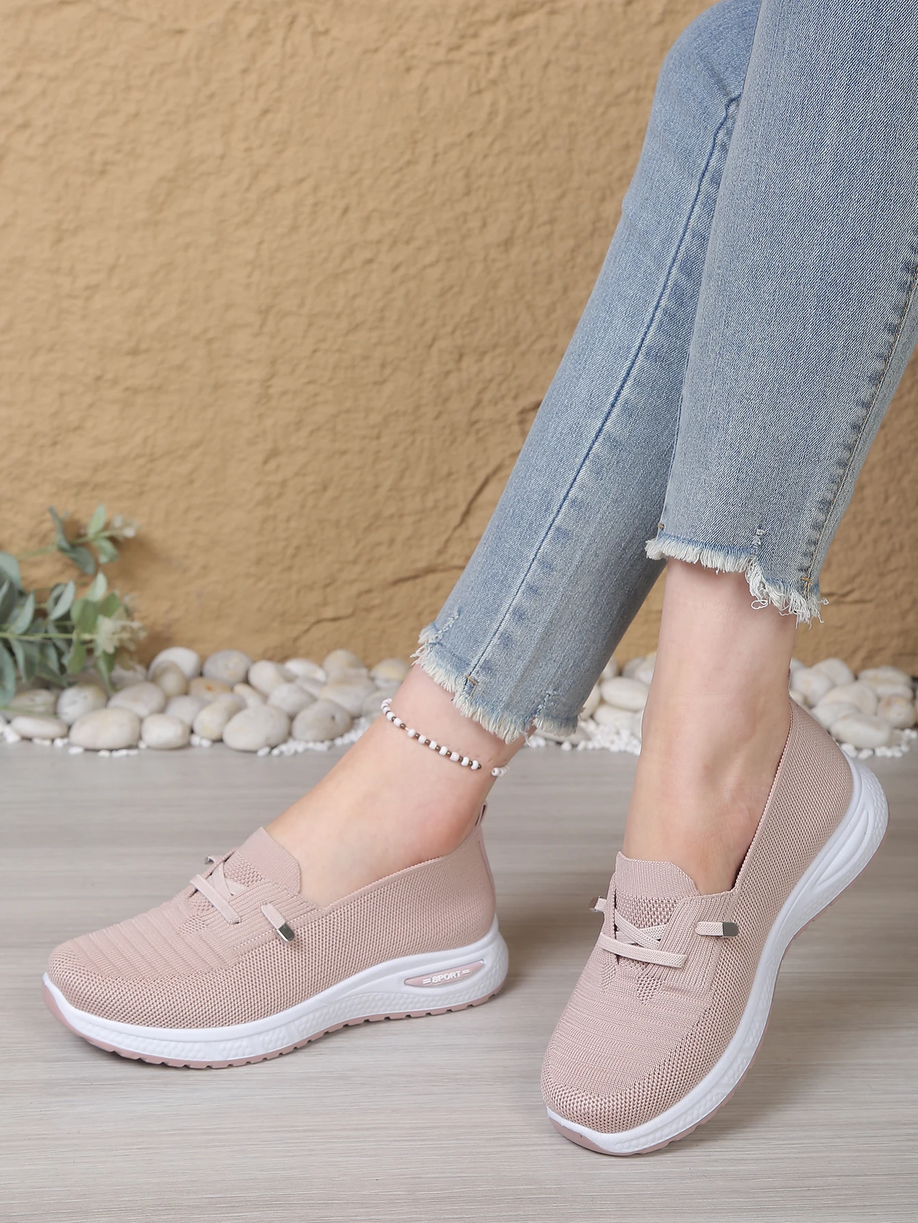 Atmungsaktive Slip-On-Walkingschuhe für Damen, leichte, bequeme Freizeitsneaker, weiche Sohle für ältere Menschen und ganztägiges Tragen – Detail 6