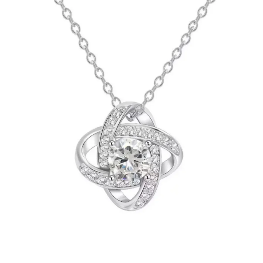 

Classic Bestseller S925 Sterling Silver Four-Leaf Clover Necklace Fashionable European & American Style High-Quality Silver Jewe