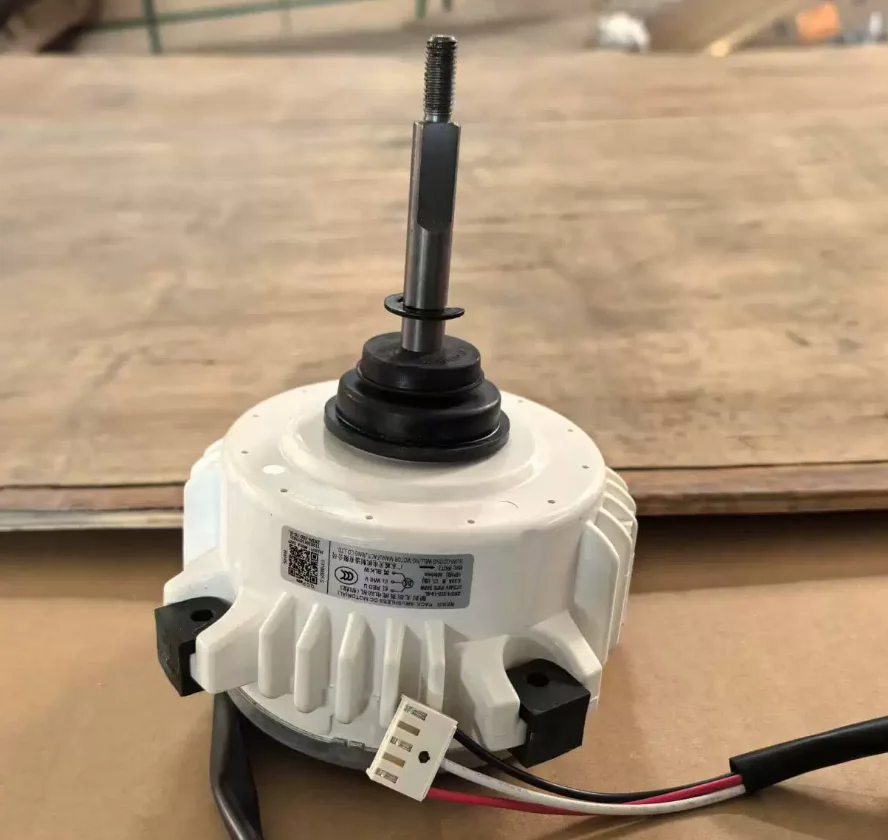 nouveau-moteur-de-climatisation-zksn-200-10-3-ventilateur-s1c-71fw-d8121-1-1421134-moteur-electrique-s1c-71fw-d8121-2-1464268-c