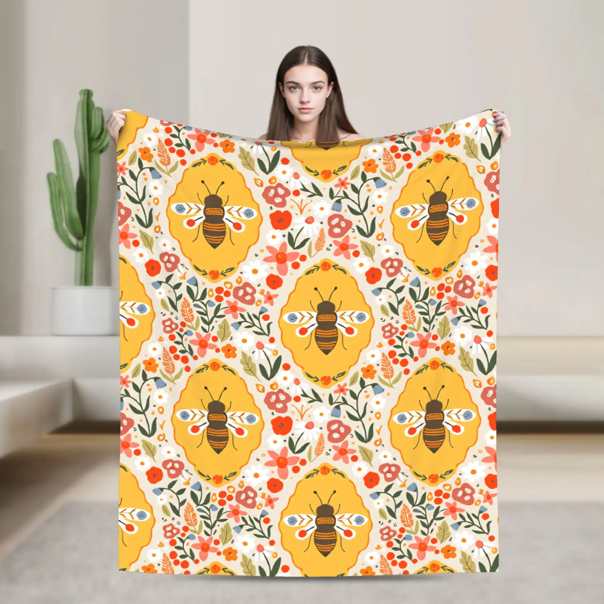 Bee in honeycomb and flowers Blanket Quality Warm Soft  Throw Blanket Spring Decorative Outdoor Pattern Bedspread