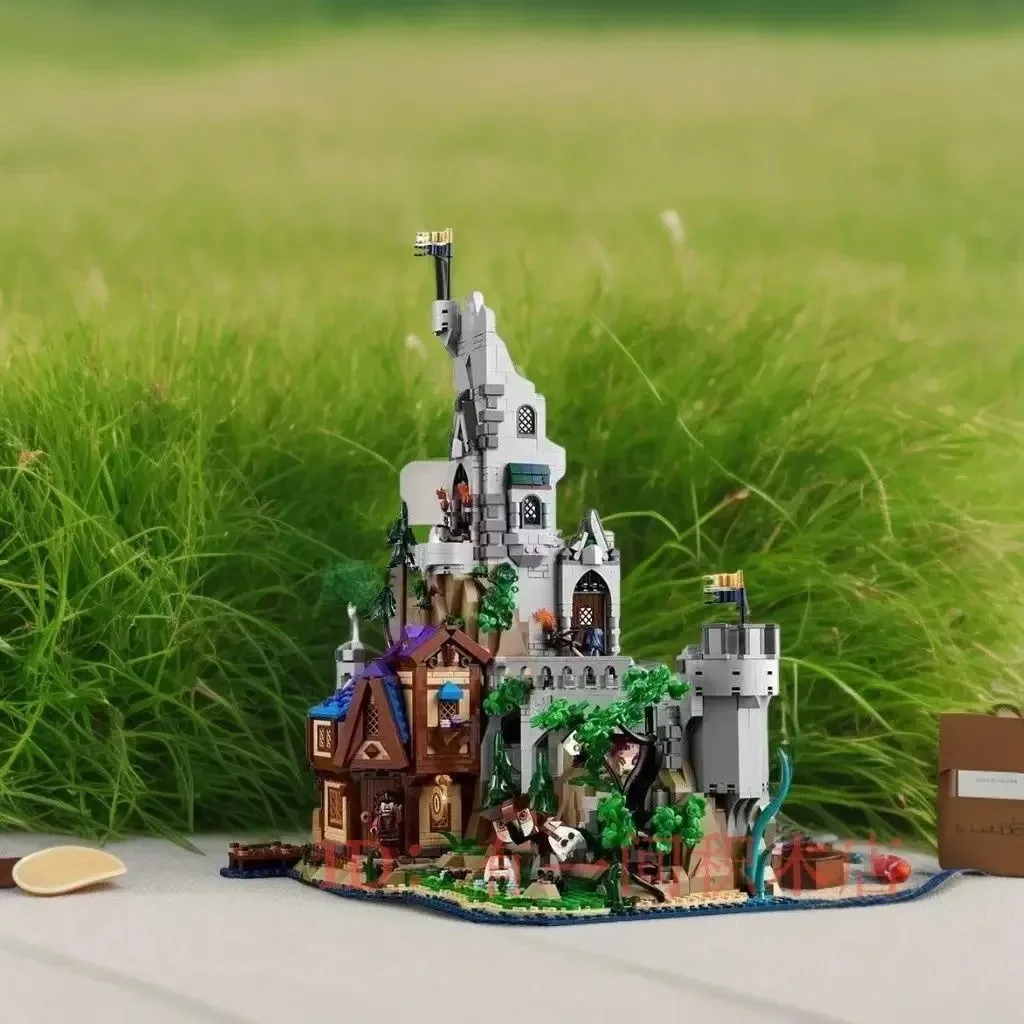 

21348 Dungeons & Dragons: Red Dragon's Tale The best birthday and party gifts for children with building block toys