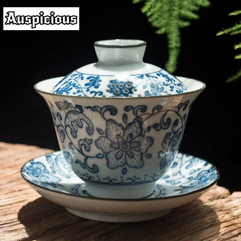 170ml Jingdezhen Ceramic Blue And White Tea Bowl Sancai Large Gaiwan Tea Set Eight Treasure Flower Tea Bowl Household Cover Bowl
