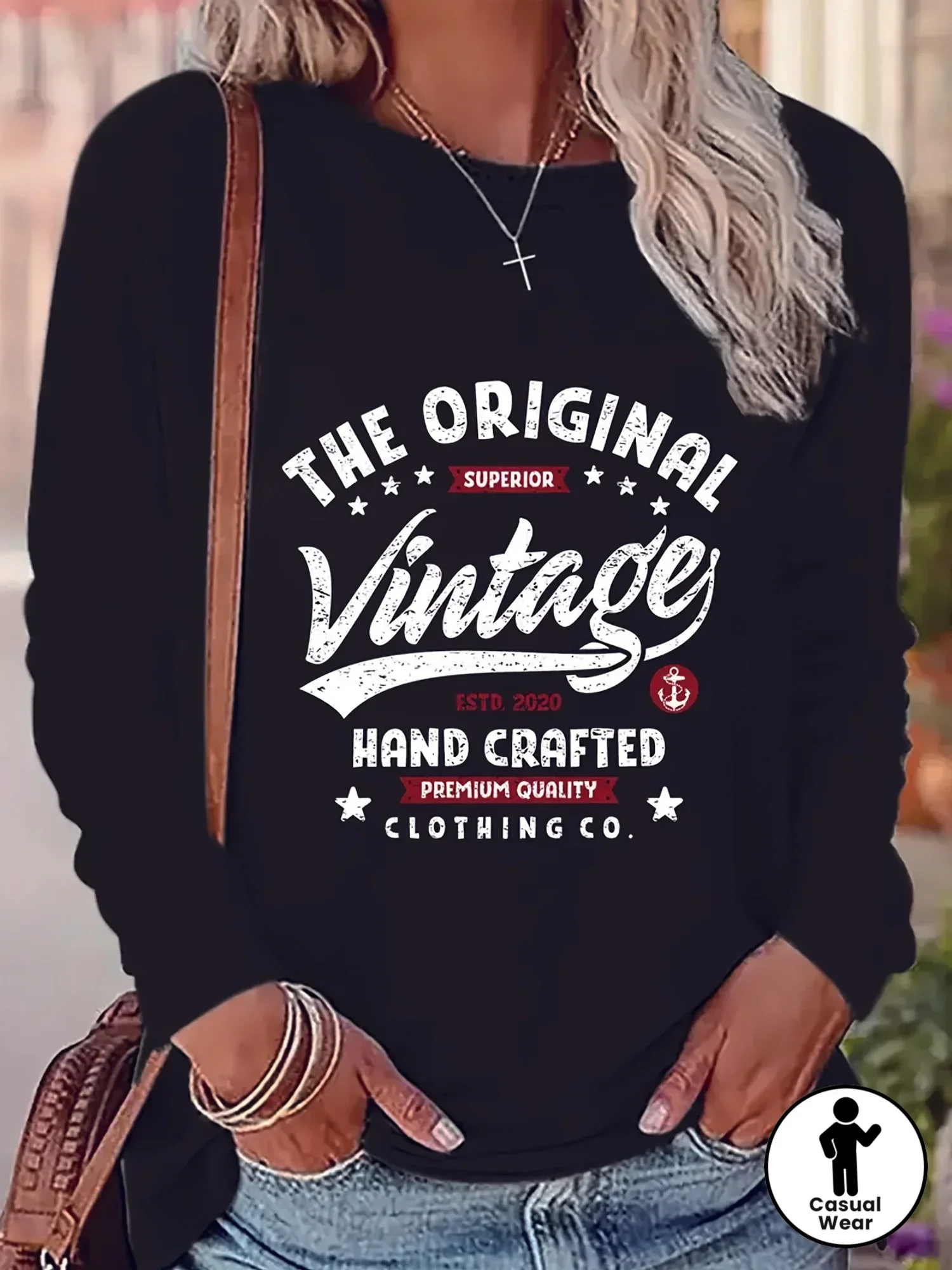 Women's Vintage Printed Long Sleeve T-Shirt Casual Round Neck Tops Featuring Retro Fonts and Star Patterns Clothes Female Outfit