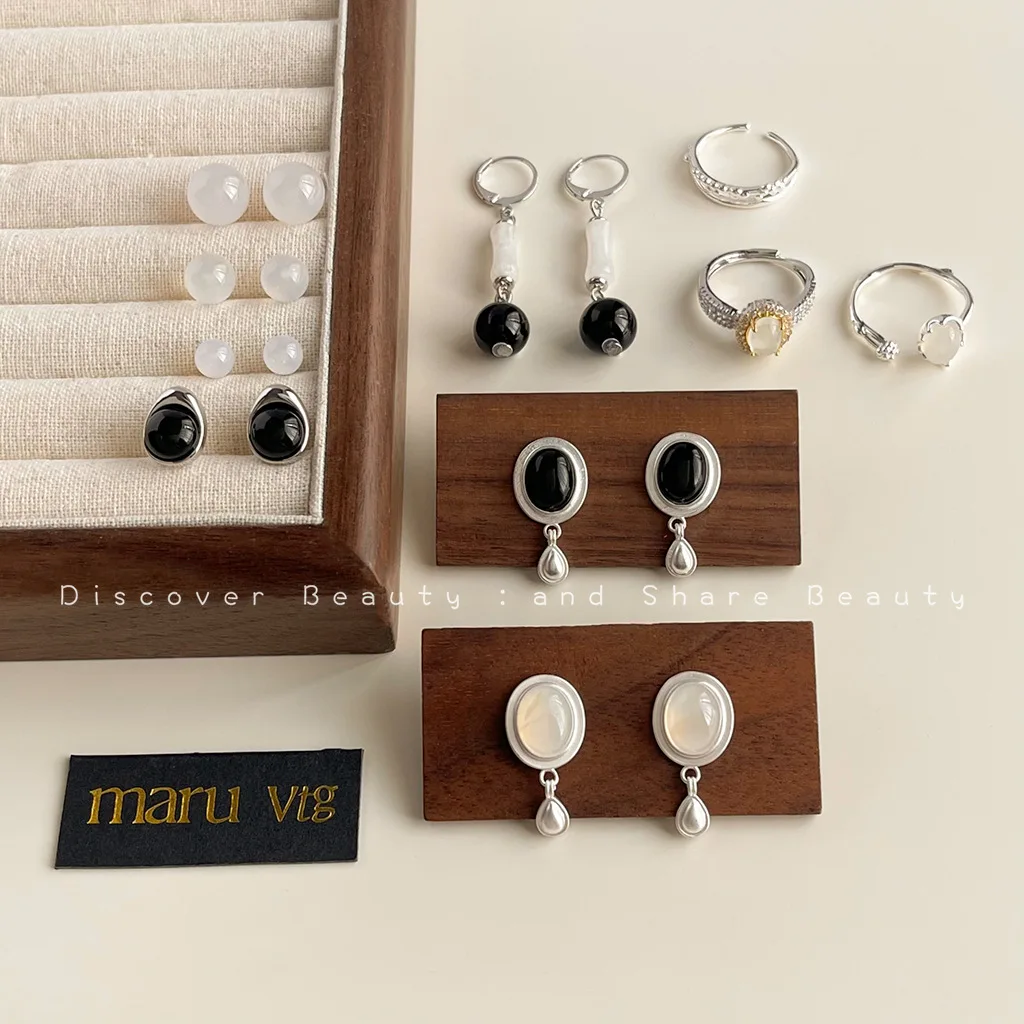 DIY accessories Personality minimalist style real agate stud earrings women's niche fashionable old money style earrings fashion