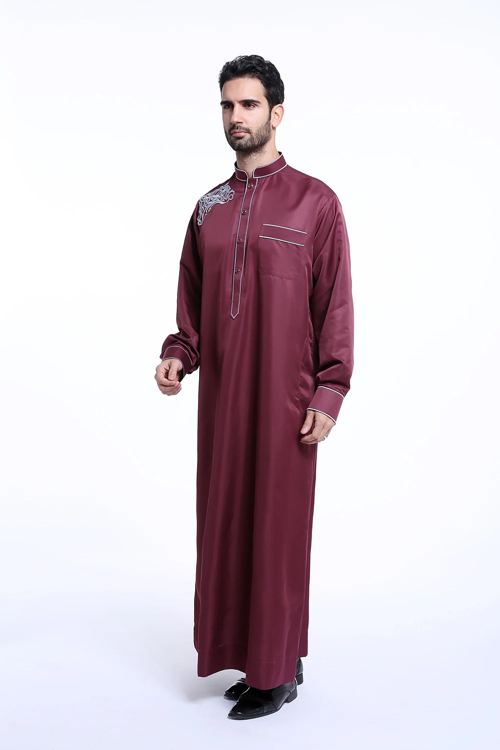 Moda musulmana Uomo Jubba Thobes Arabo Pakistan Dubai Caftano Abaya Vestaglie Abbigliamento islamico Arabia Saudita Abito camicetta lunga nera