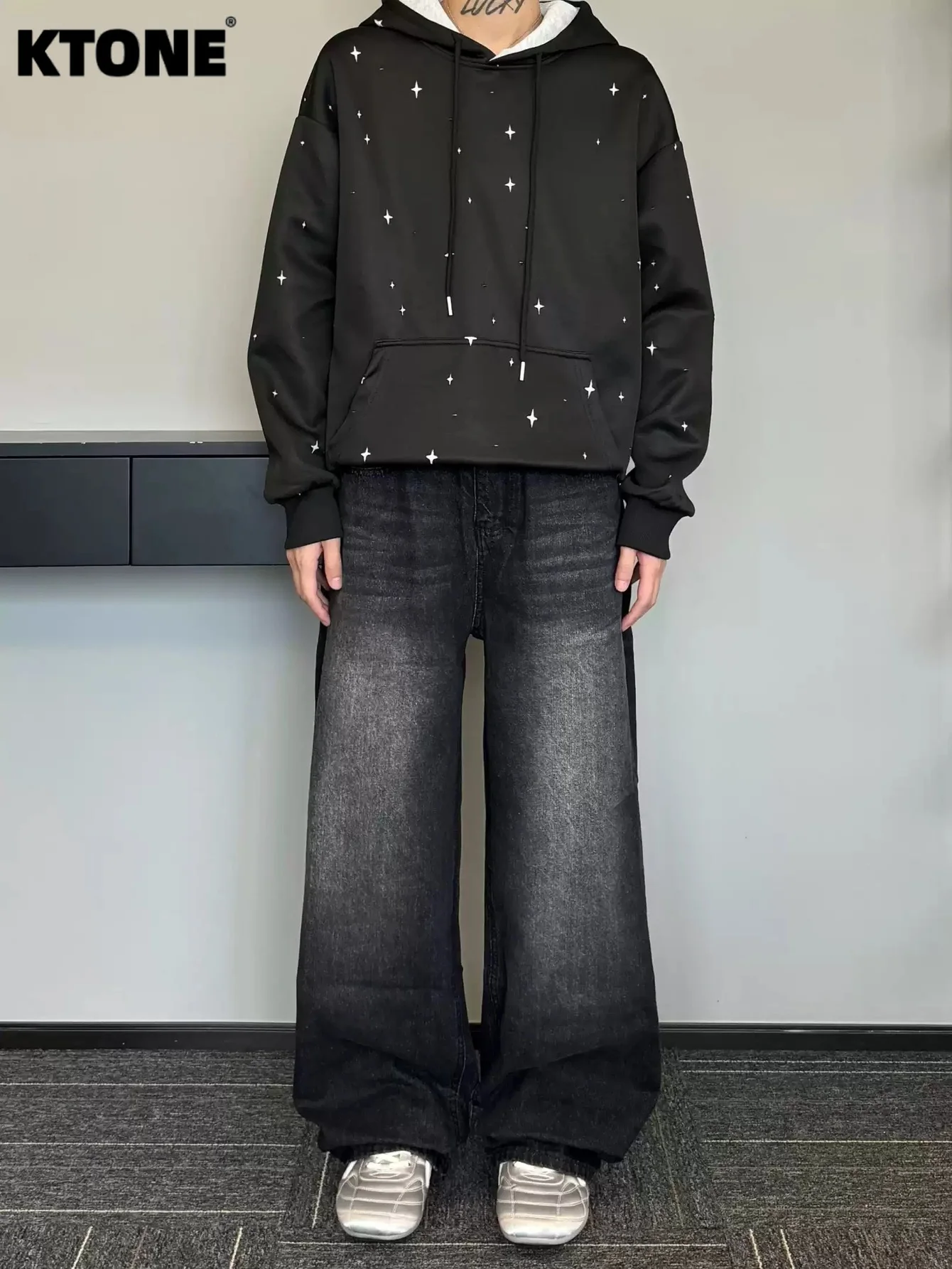 

Classic Y2K Black Baggy Jeans Pant Original Drip Fashion Daily Wear Trousers No accessories or belts included