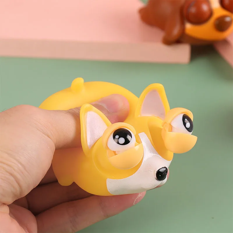 Creative Cute Love Trapped Dog Squeeze Eye Burst Animal Vent Decompression Trick Toy Gift k33