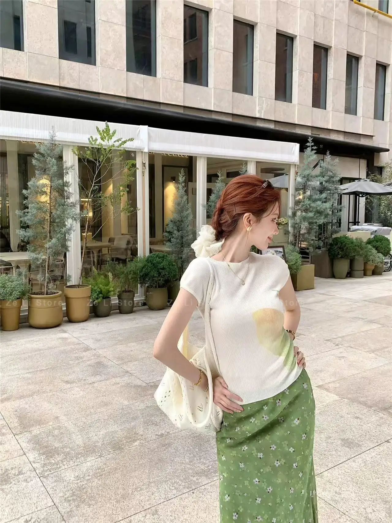 Korean Style White Printed High Neck Ice Silk Knitted Short Sleeve T-Shirt Women's Slim Fit Unique Beautiful Early Summer