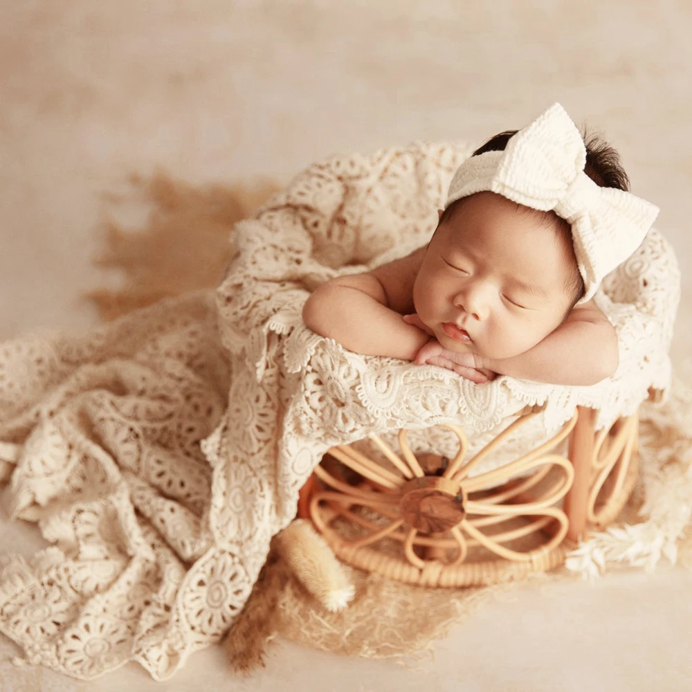 Lace Baby Blanket Newborn Photography Props Cotton Posing Backdrop Vintage Lace Blanket for Baby Girl Photo Shoot Studio Props