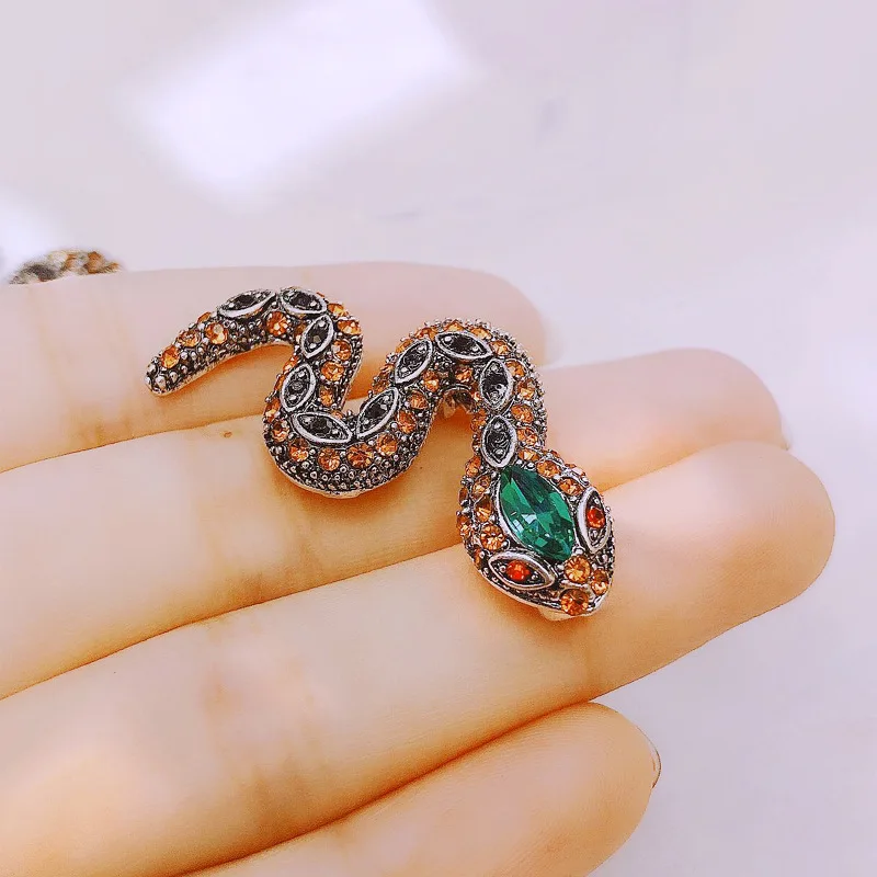 Vintage Crystal Stone Brown Snake Anaconda Metal Brooch Gorgeous Rhinestone Exaggerated Python Boa Small Pin ForWomen Men