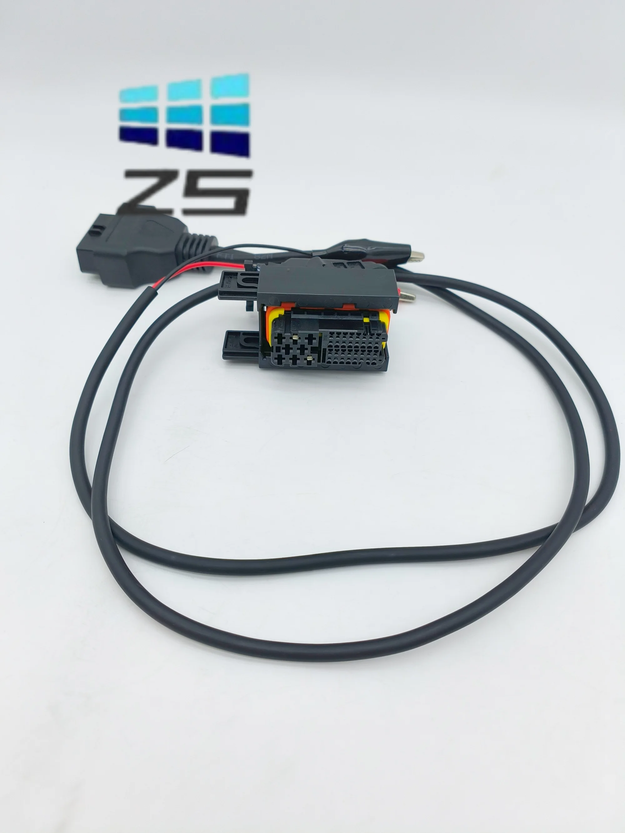 Programming cables suitable for Kubota V3800 are also suitable for Hino.