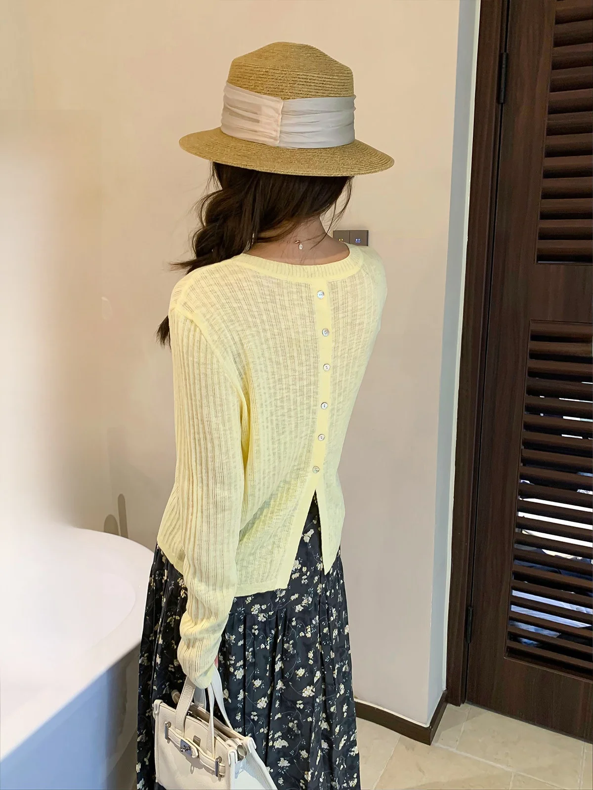 

Love Devil Fish Loose Long Sleeve Knitted Sweater Women's Pure Color Design Spring New Style Korean Style round Neck Top