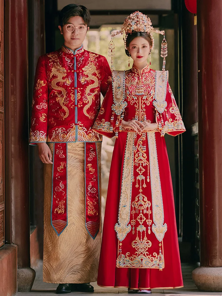 Bride Groom Wedding Dress Retro High Quality Dragon Phoenix Embroidery Rhinestone Qipao Chinese Refined Stylish Marry Cheongsam