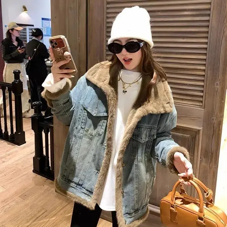 

Denim Coat With Fur And Hood Plush Womens Winter Adjustable Softshell Patchwork Nightclub Vacation Fluffy Quilted Standneck Chic